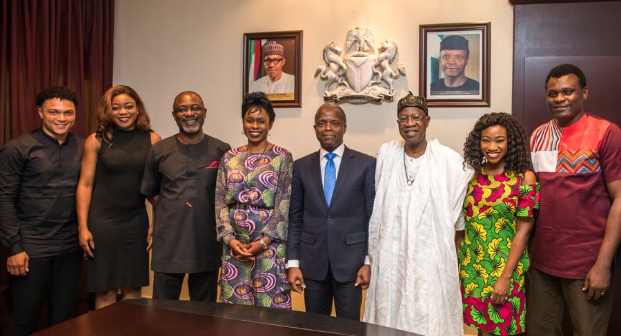 VP receives Cast of Wakaa, The Musical on 22/09/2017