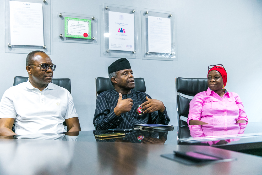 VP Osinbajo Continues On The Spot Checks On Fuel Stations, Deports, Meets Oil Marketers On Christmas Day