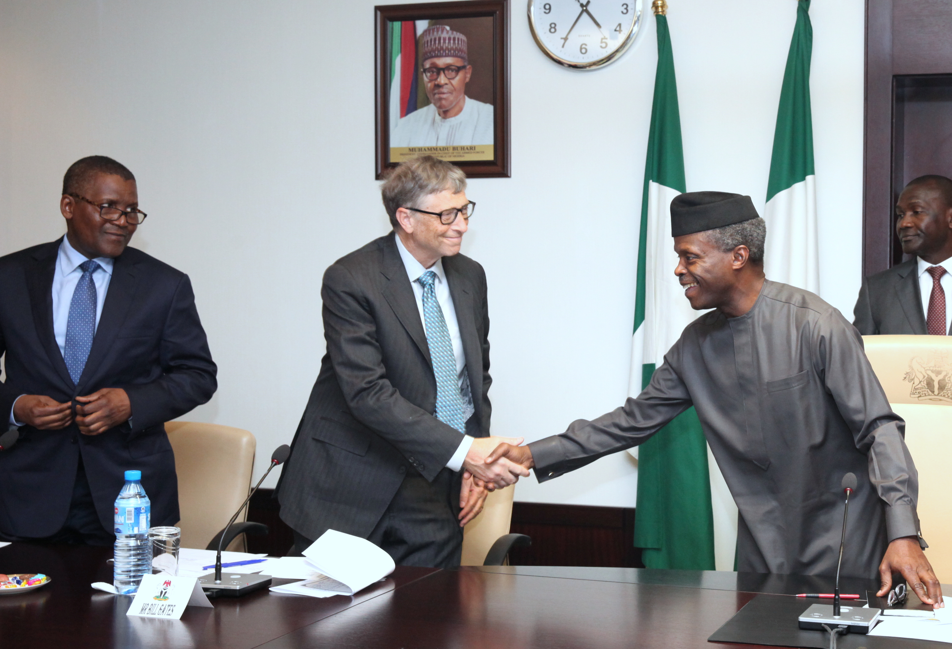VP Osinbajo Meets With Bill Gates And Honorable Ministers Of Agriculture, Finance And Budget & Planning On 20/01/2016