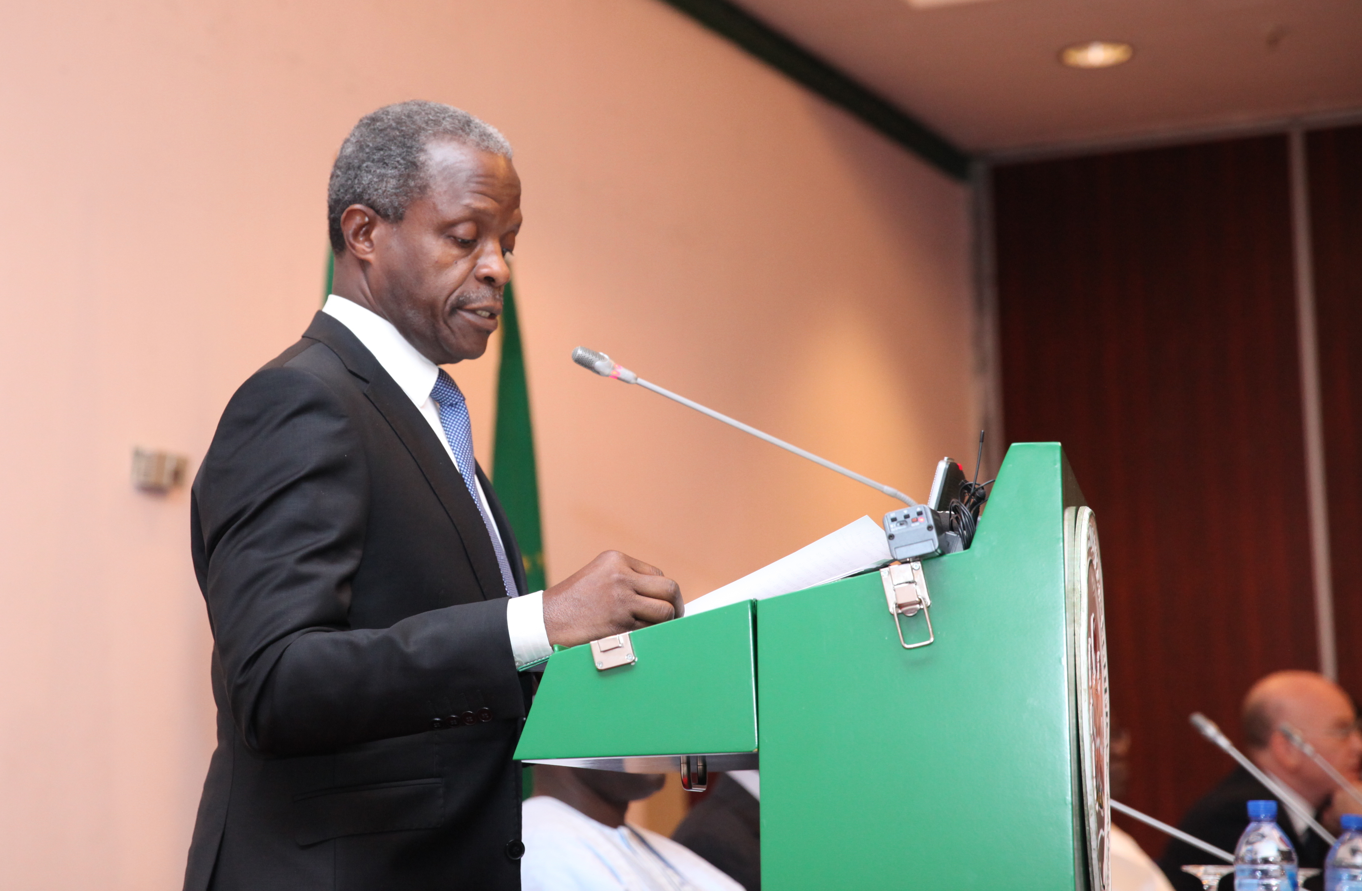 VP Osinbajo At Launch Of Global Commission’s Report On Confronting The Crisis Of Global Governance On 09/09/2015