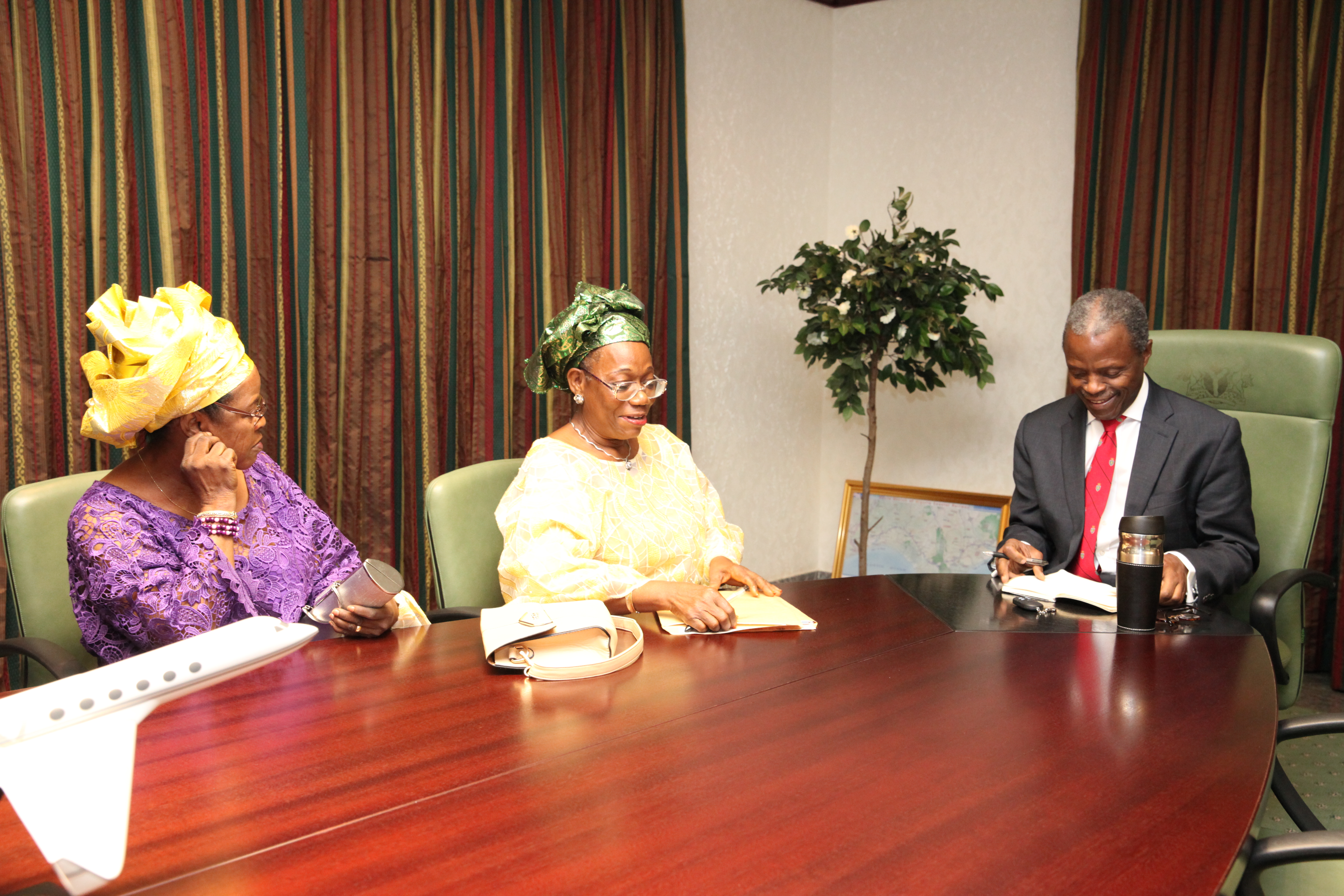 VP Osinbajo Receives Courtesy Visit From Senator Iyabo Anisulowo & Mrs. Funke Sule On 16/09/2015