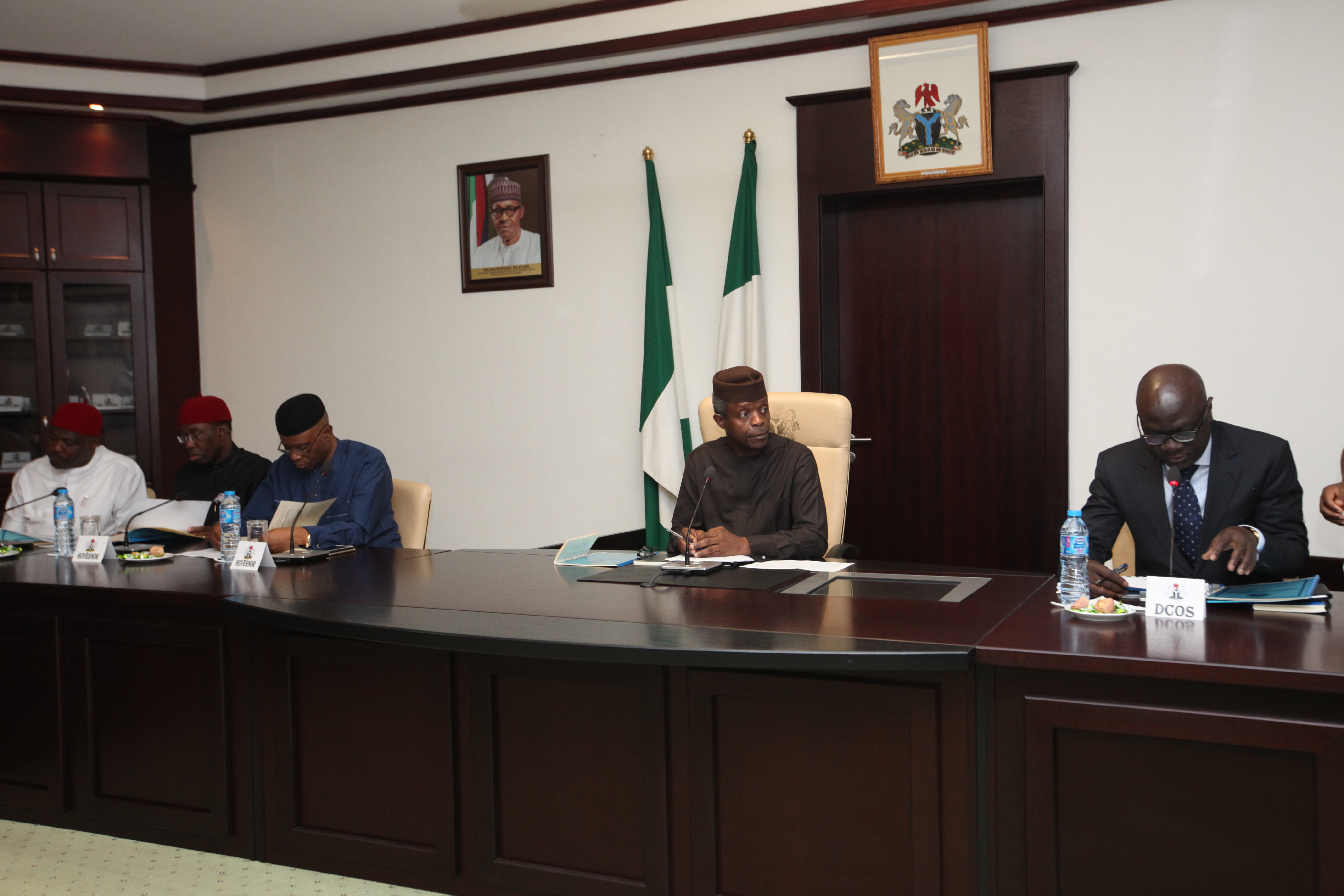 VP Osinbajo Meets With Niger Delta Governors & Service Chiefs On 07/06/2016