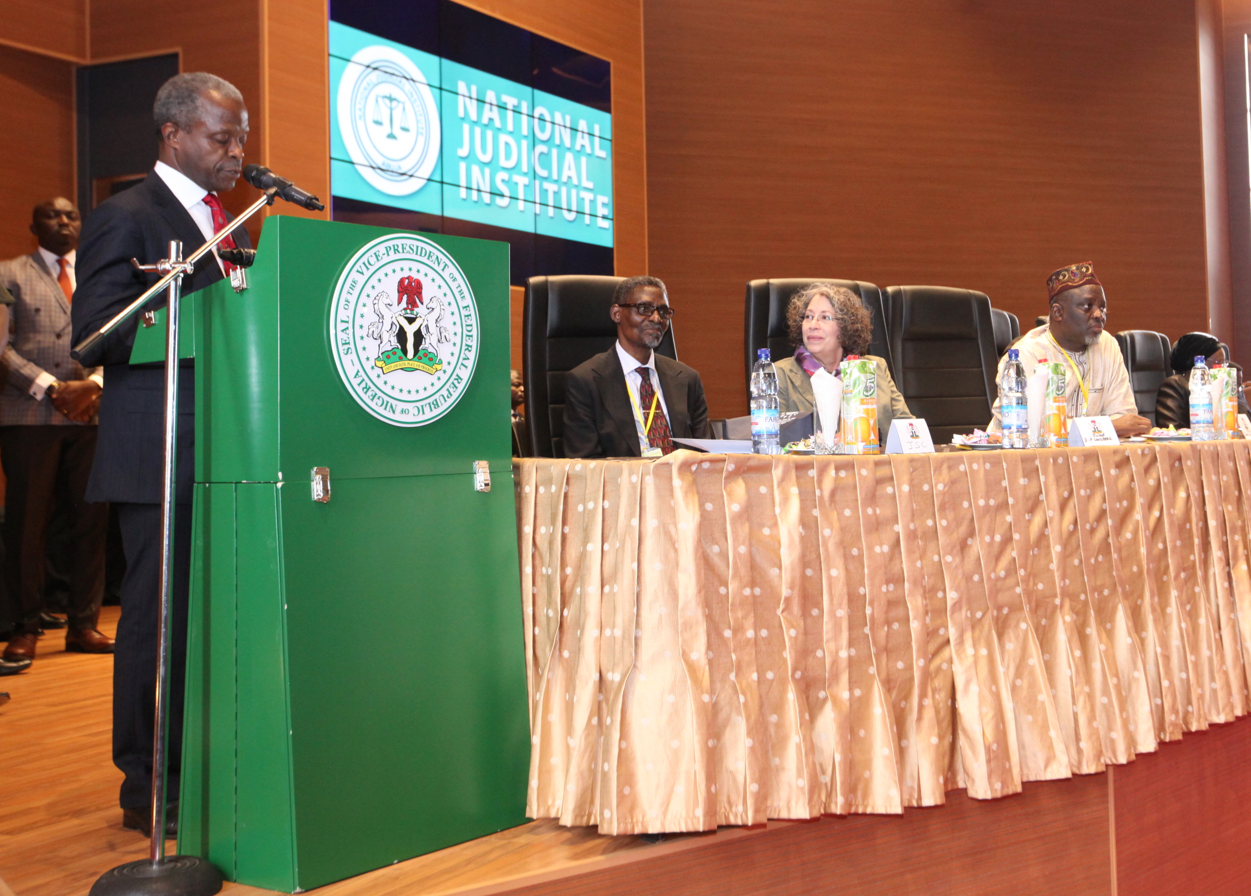 VP Osinbajo Attends The 1st National Judicial Roundtable On Intersection Of Law & Religion On 20/06/2016