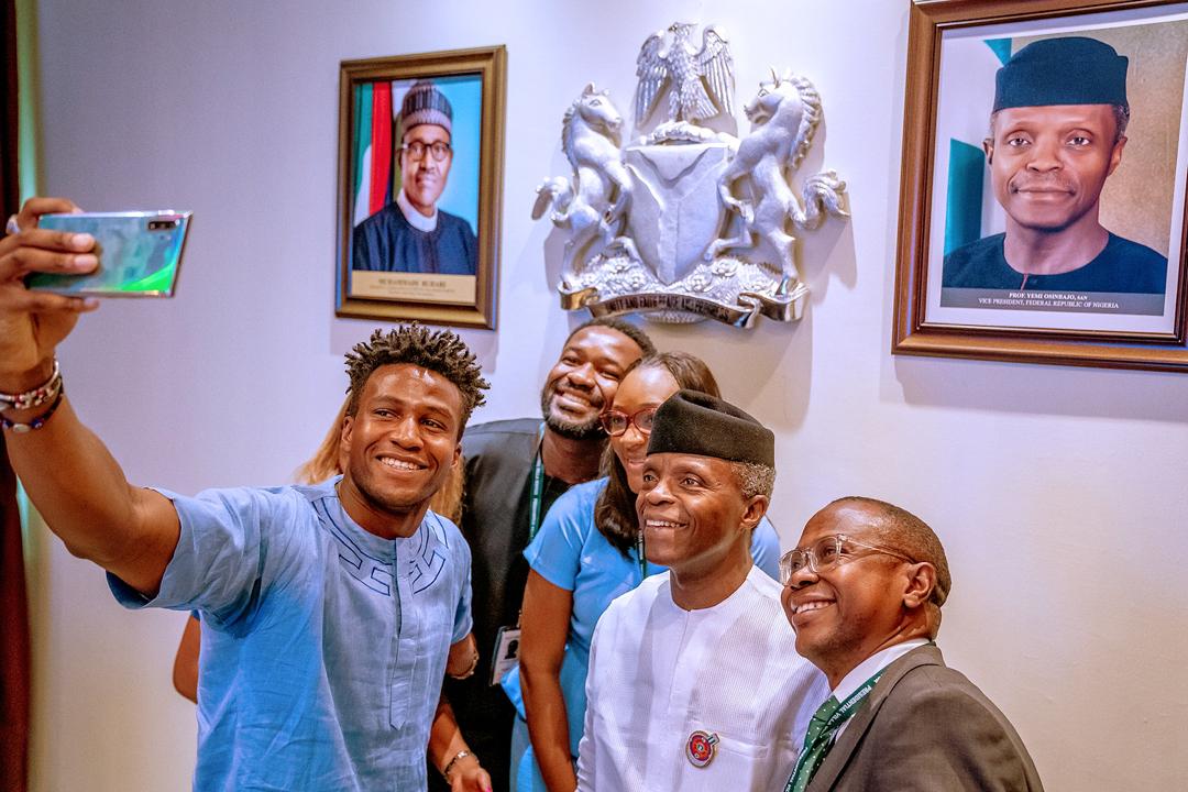 VP Osinbajo Meets With Silas Adekunle, Inventor Of World’s First Intelligent Gaming Robot And His Team On 18/11/2019