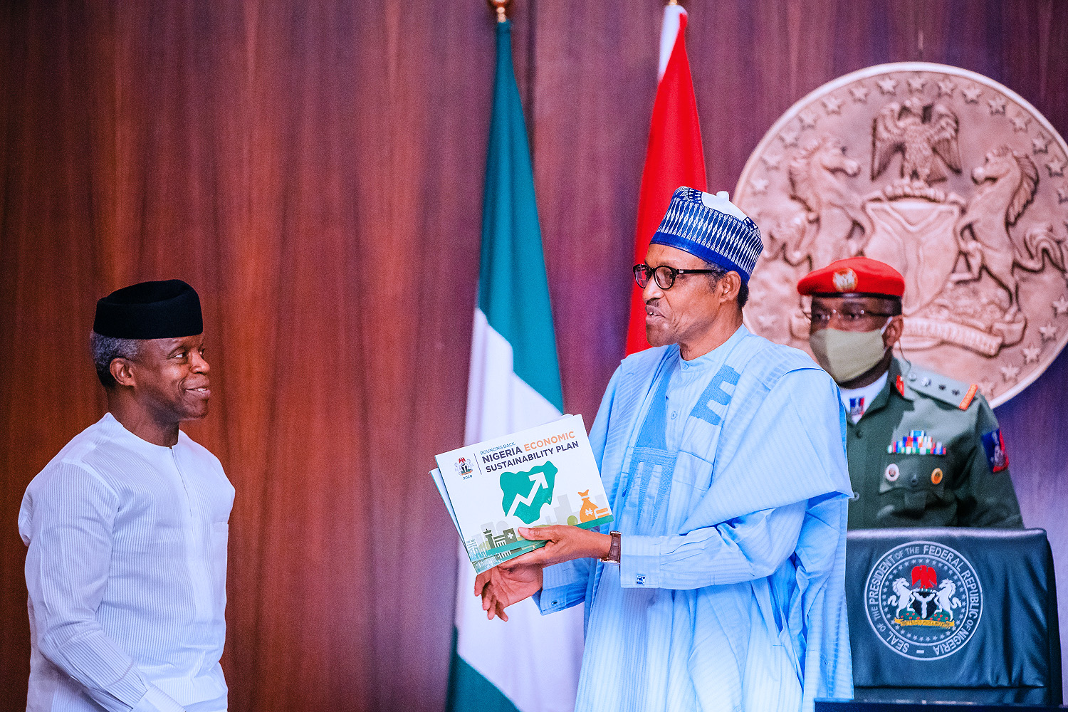 VP Osinbajo Presents Report Titled “Bouncing Back: The Nigerian Economic Sustainability Plan” To President Buhari On 11/06/2020