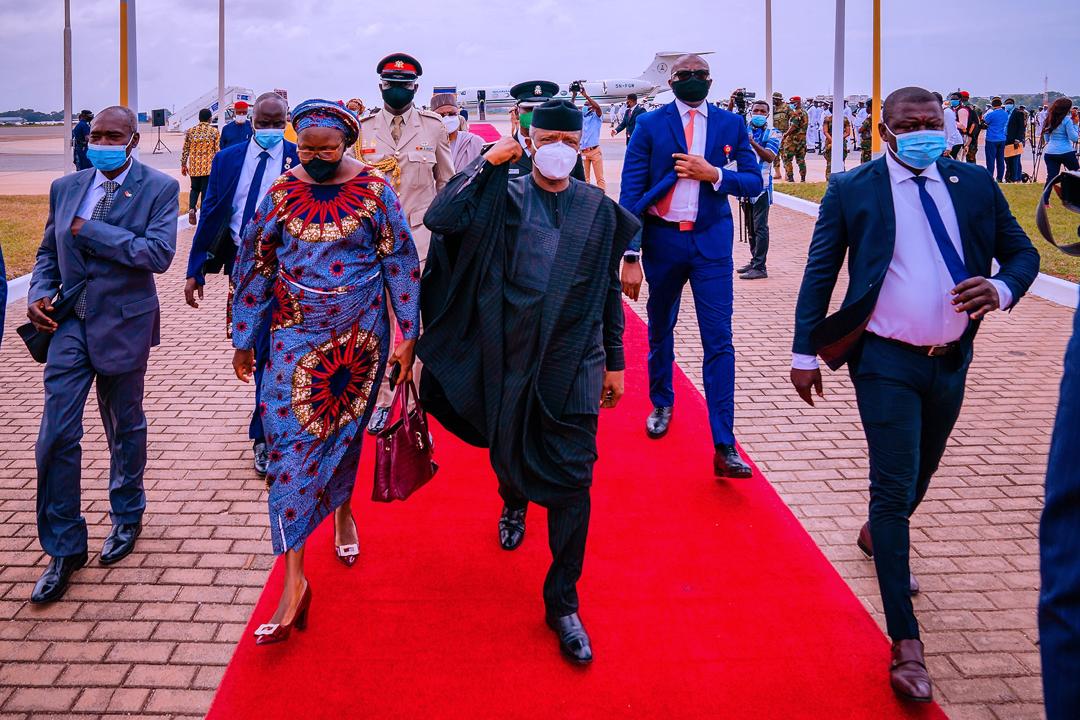 Osinbajo Departs Abuja For Accra To Attend ECOWAS Extraordinary Summit On Mali