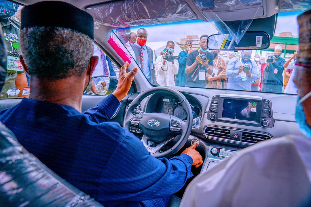 VP Osinbajo Attends #MadeInNigeria Exhibition & Test Drives Kona Electric Car Assembled In Nigeria On 15/06/2021