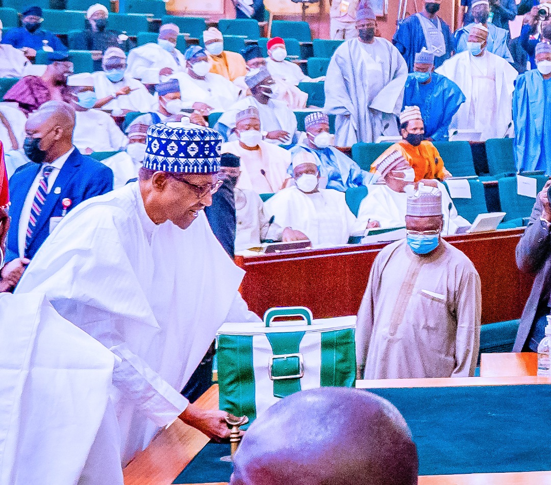 President Buhari Presents 2022 Appropriation Bill To The Joint Session Of The National Assembly On 07/10/2021