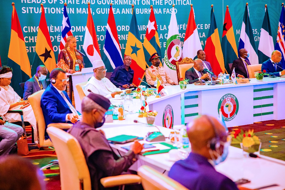 VP Osinbajo In Ghana For The 5th Extraordinary Summit Of Authority Of ECOWAS Heads Of State & Government Regarding Political Situation In Mali, Guinea & Burkina Faso On 25/03/2022