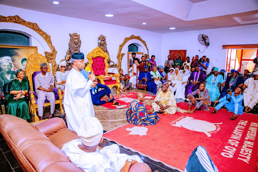 Condolence Visit To Family Of Late Alaafin Of Oyo, Oba Dr. Adeyemi III In Oyo Town On 29/04/2022