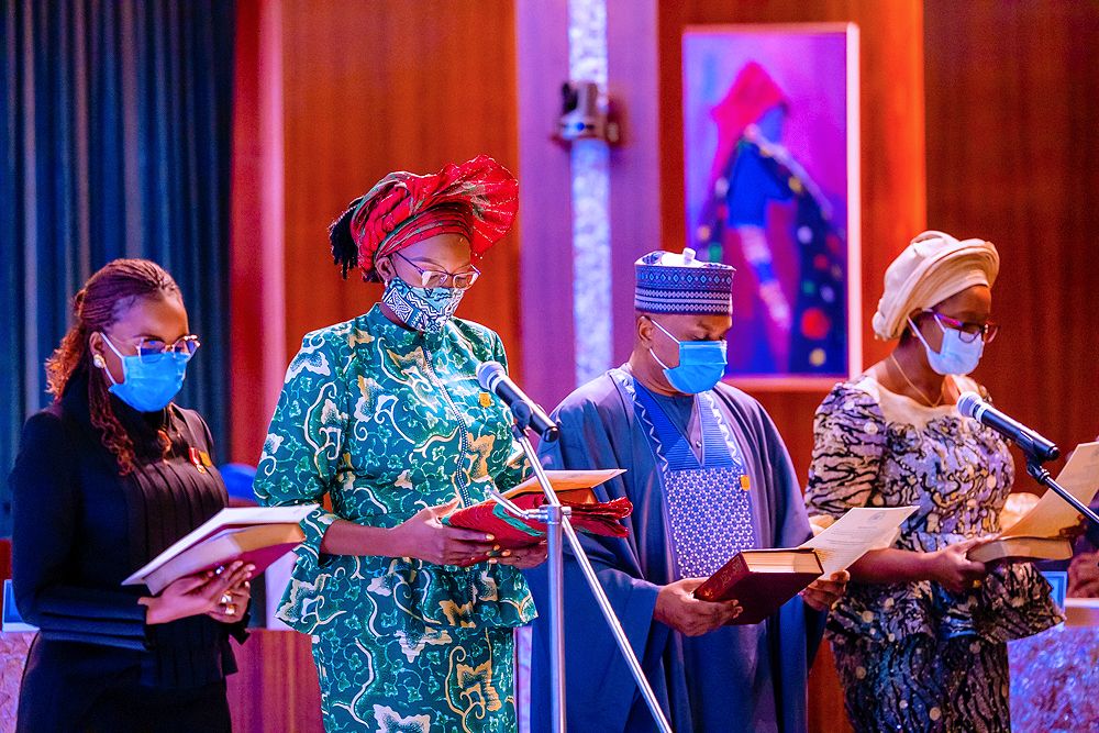 President Buhari Presides Over Federal Executive Council Meeting & Swears In New Permanent Secretaries On 27/04/2022