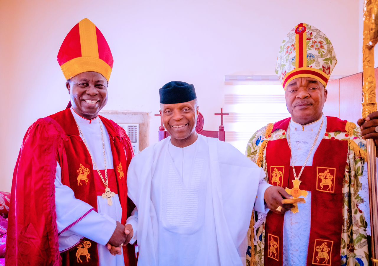 Enthronement Of His Grace, Rev Michael O. Akinwale As Archbishop Of Abuja Diocese & Presentation Of Sir (AVM) Kayode Beckley, RTD As Diocesan & Archdiocesan Lay President At The Methodist Church On 05/03/2023