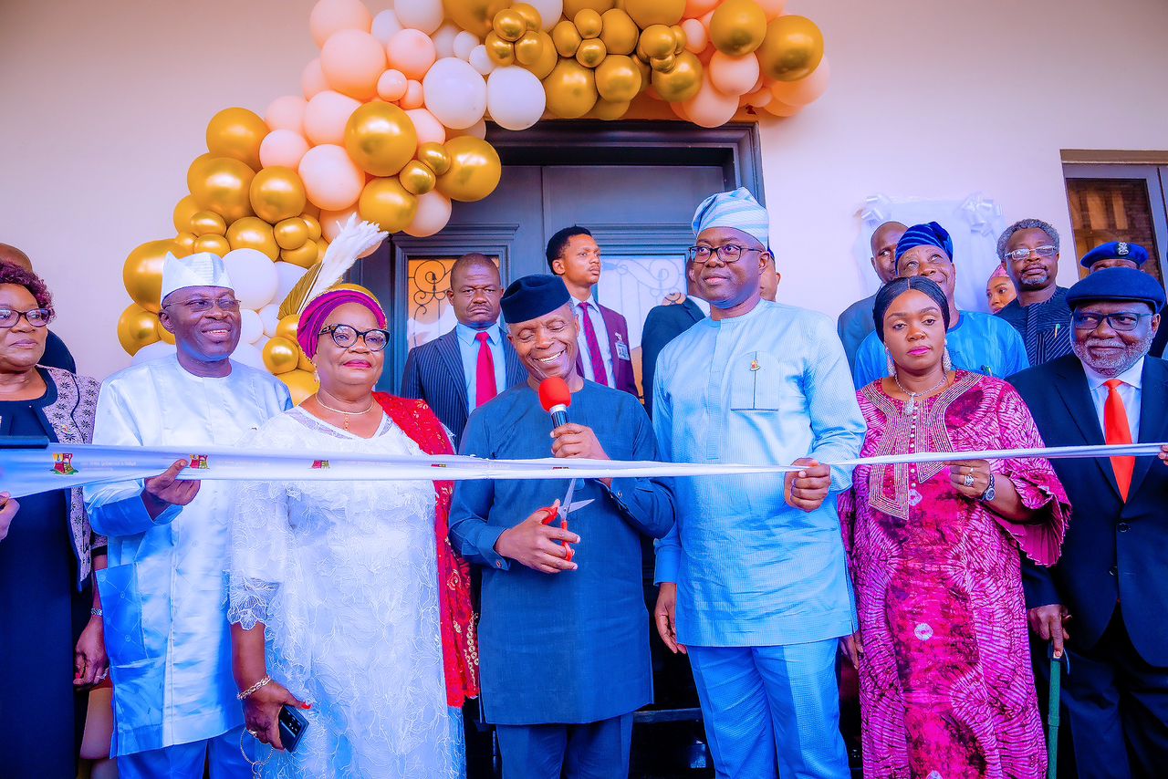 VP Osinbajo Commissions Oyo State Governor’s Lodge In Abuja On 24/05/2023