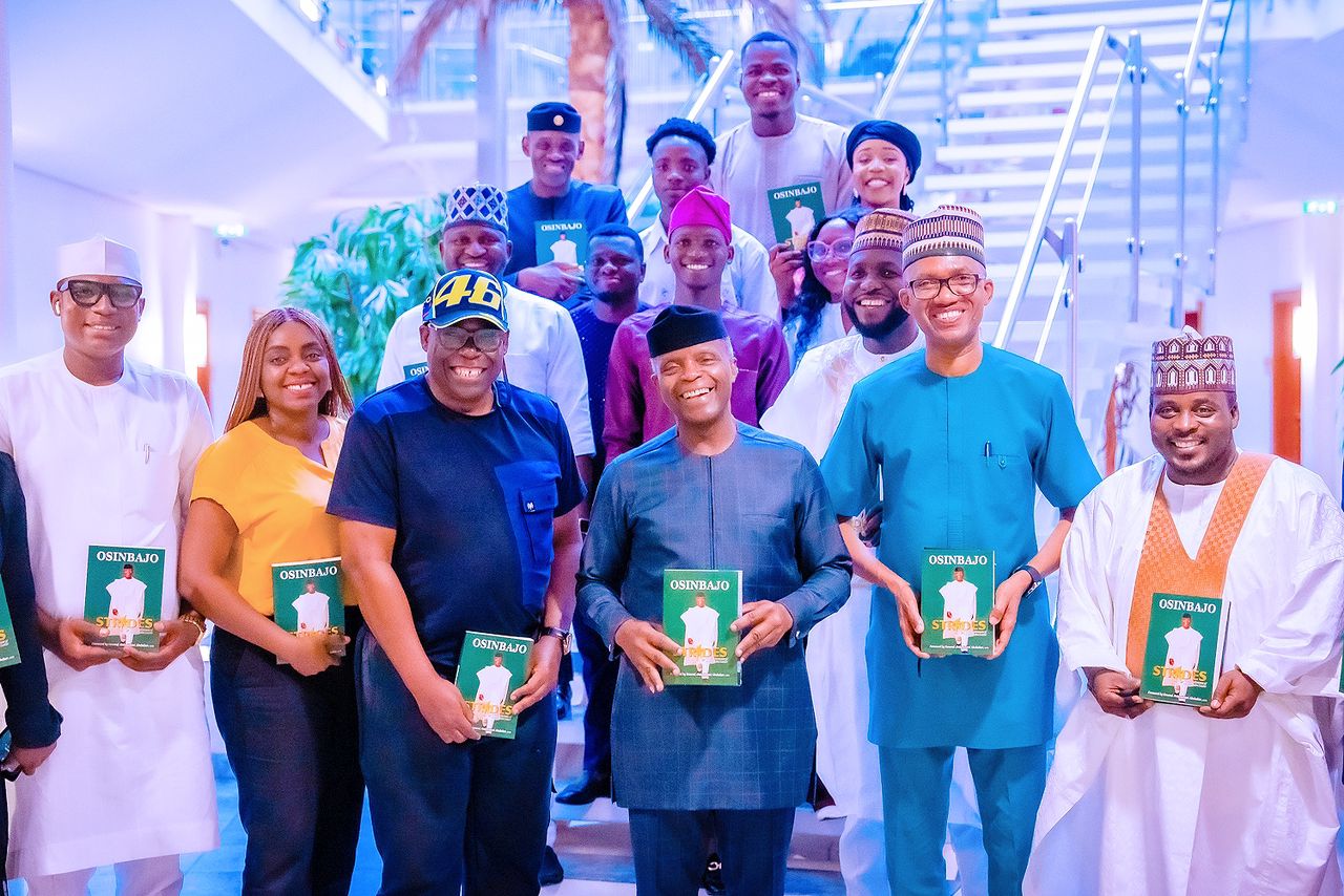 VP Meets Journalists, Authors Of “Osinbajo Strides,” Restates Hope For A Greater Nigeria